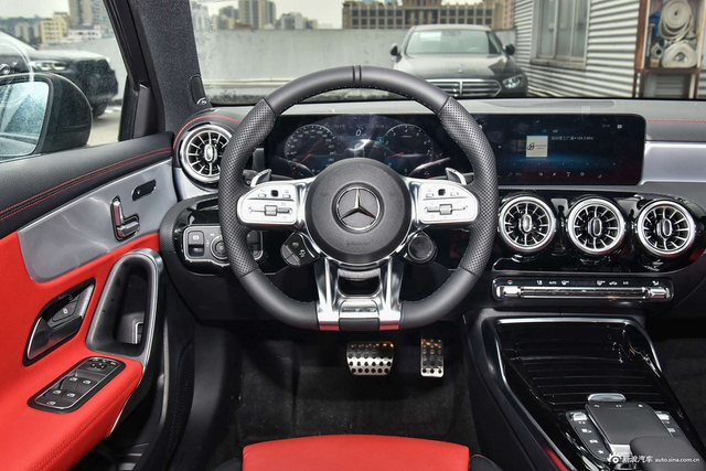 2023款AMG A 35 L 4MATIC