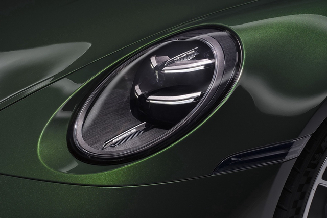 2025款保时捷911 GT3 旅行版 4.0L 官图