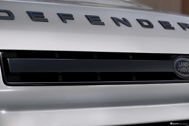 2026款卫士 90 基本型 官图