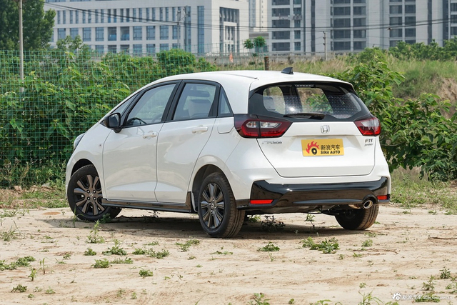 2023款飞度 1.5L CVT潮跑版