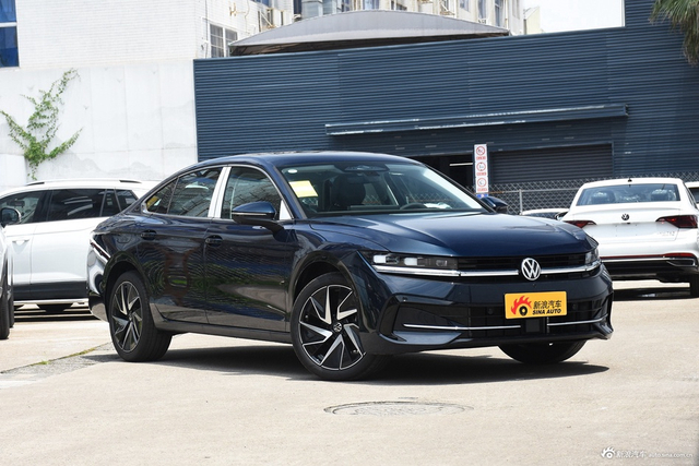 2024款迈腾 380TSI DSG至尊版