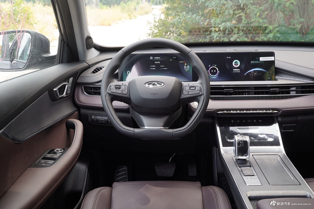 2025款瑞虎7 卓越版 1.5T CVT豪华版量子灰