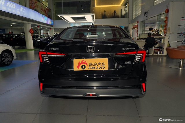 2025款型格 240TURBO CVT科技版