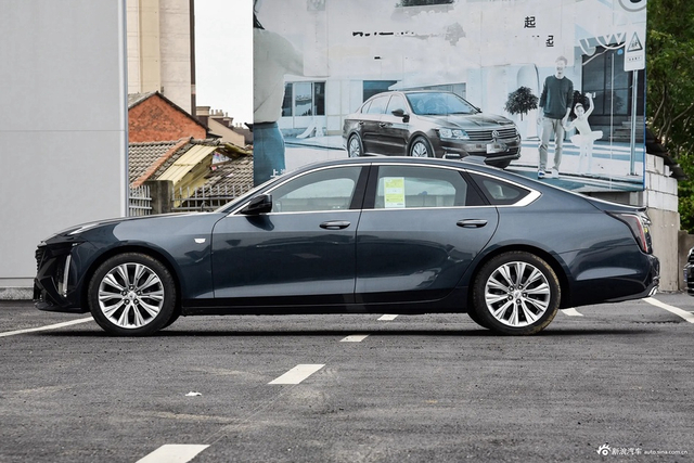 2023款CT6 28T 豪华型