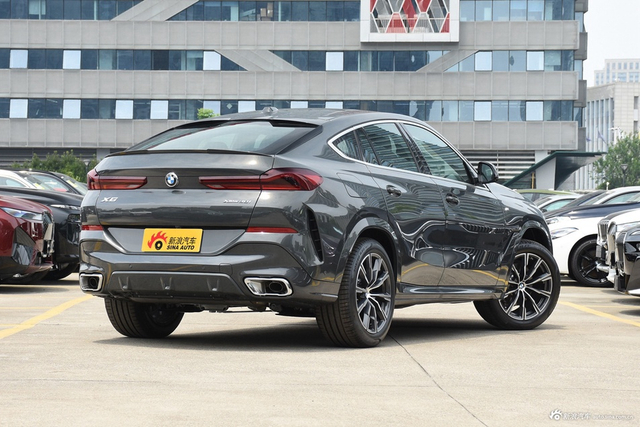 2023款宝马X6 xDrive30i M运动套装