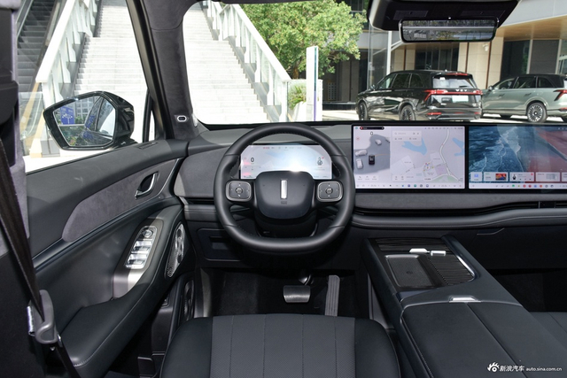 2026款蓝山 四驱Ultra黑武士