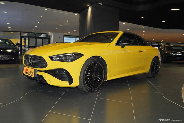 2025款奔驰CLE 300 4MATIC 敞篷轿跑车