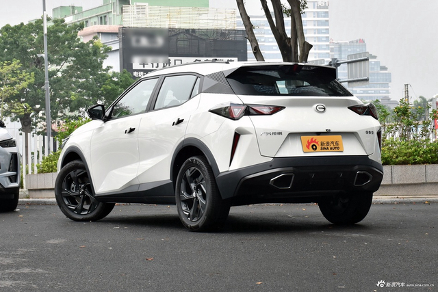 2025款传祺GS3 影速 270T 劲享版 平步青云