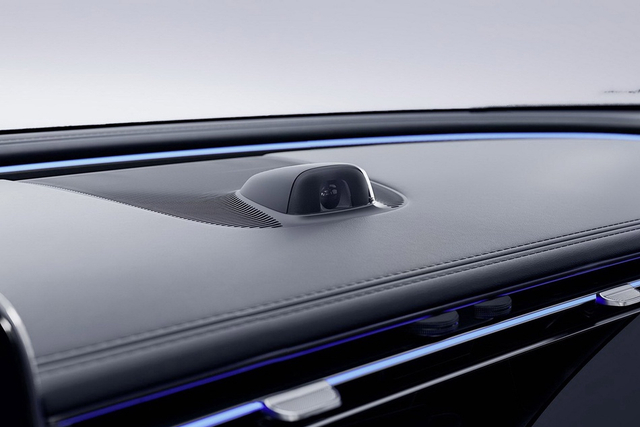 2024款奔驰E级(进口)  E 200 AMG Line 欧洲版 官图