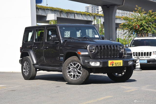 2021款牧马人4xe 四门 2.0T 4xe 撒哈拉