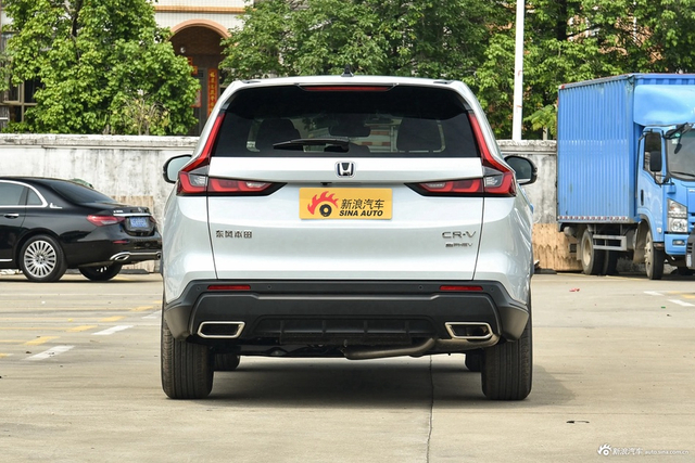 2023款本田CR-V 2.0L e:PHEV 领创版