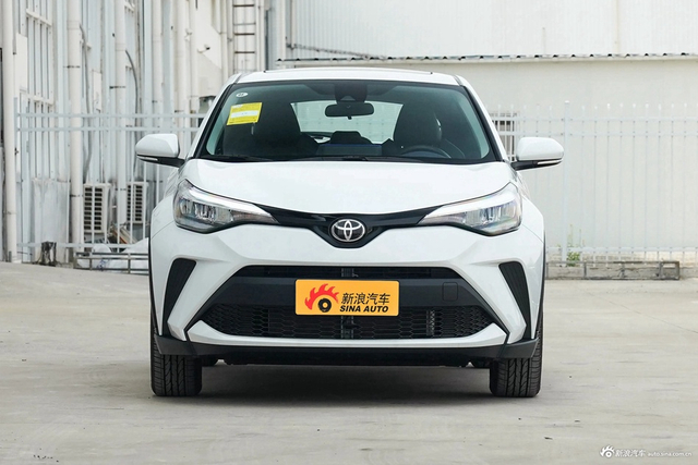 2023款C-HR 2.0L 领先版