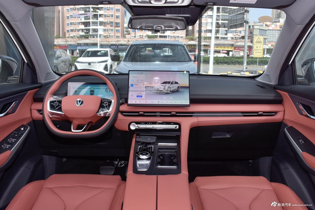 2026款长安CS75 PLUS 智慧冠军版 1.5T 新蓝鲸 智航型