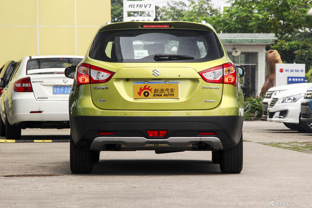 2015款锋驭1.4T自动两驱尊贵型 极光绿