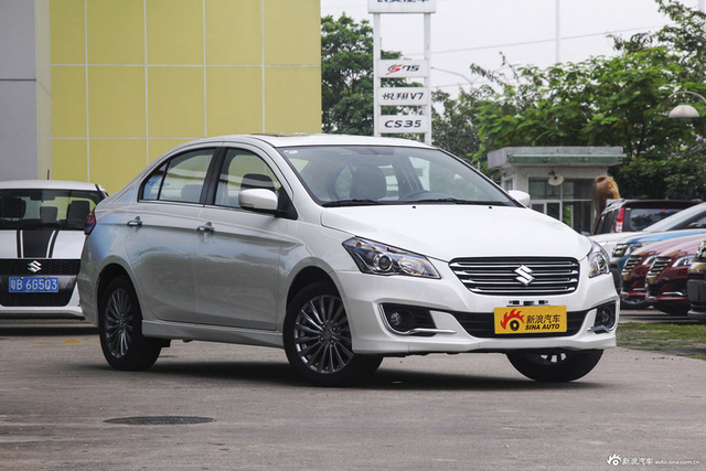 2015款启悦1.6L自动乐享型 珠光白