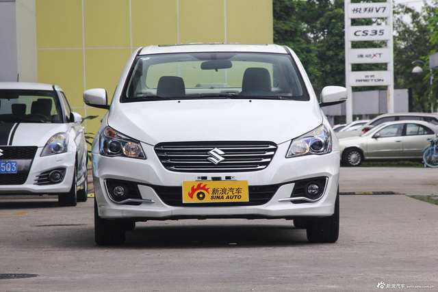 2015款启悦1.6L自动乐享型 珠光白