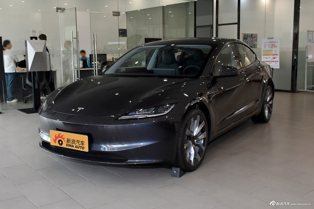 2025款Model 3 后轮驱动版