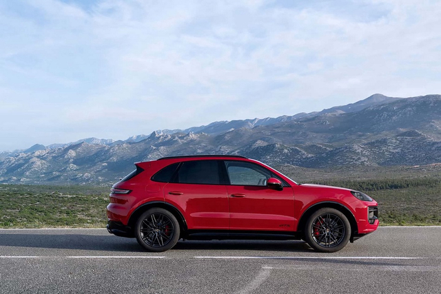 2025款Cayenne GTS 官图