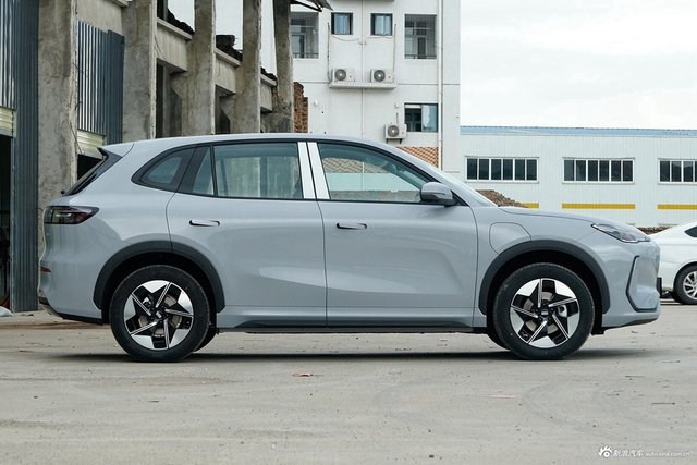 2024款银河E5 440km 探索版