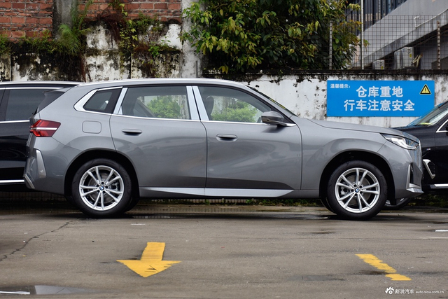 2025款宝马X3 25L xDrive 豪华套装