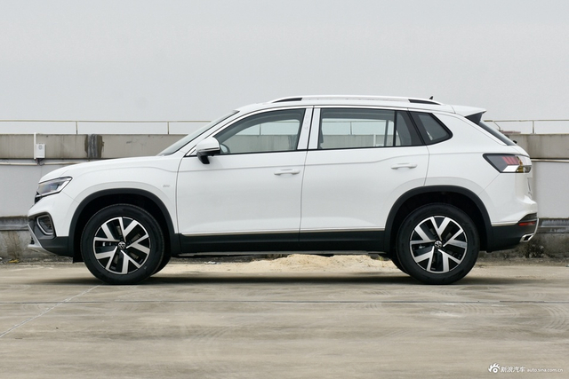 2026款探岳 3000万辆甄选款 330TSI