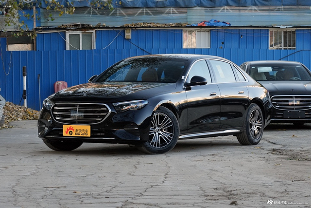 2026款奔驰E级 260 L 经典型
