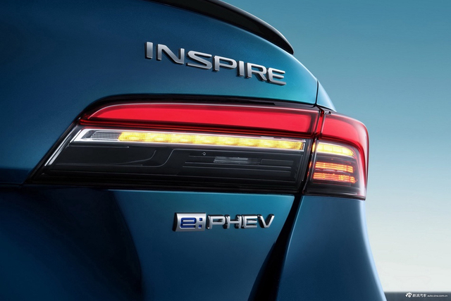 2023款英仕派混动 官图