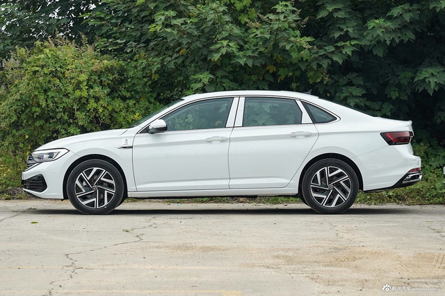 2023款速腾 280TSI DSG超越Lite版