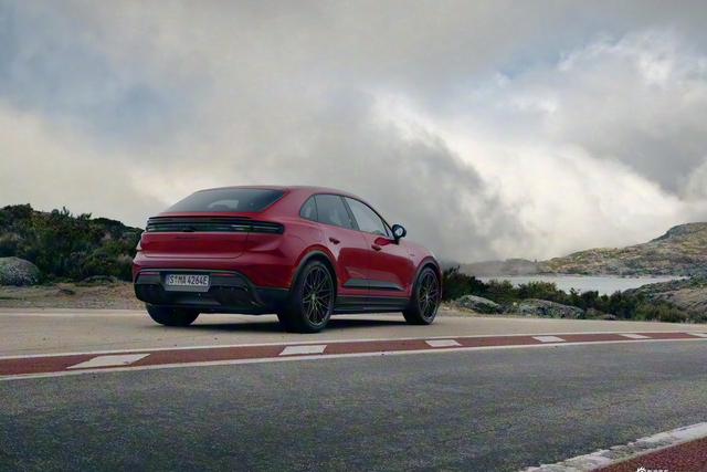 2026款Macan纯电 GTS 官图