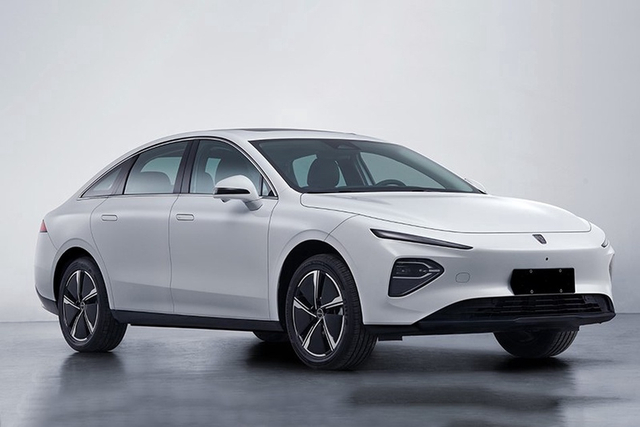 2023款荣威D7 EV 510km 后驱卓越版