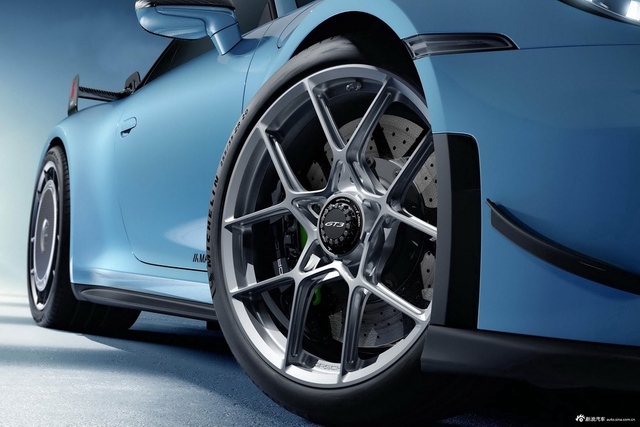 2025款911 GT3 Manthey Kit 官图