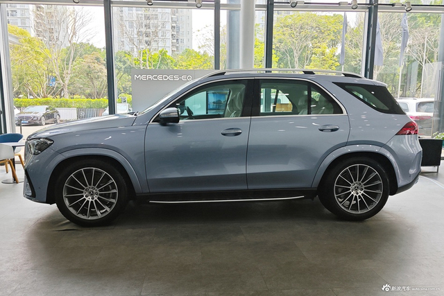 2025款奔驰GLE级 改款 GLE 450 4MATIC 豪华型