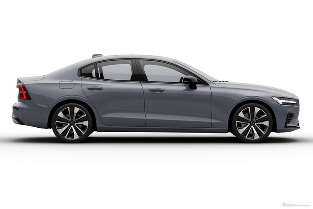 2023款沃尔沃S60混动 T8 E驱混动 官图