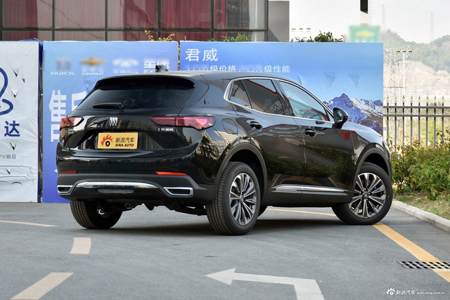 2025款昂科威S 25T 白金版