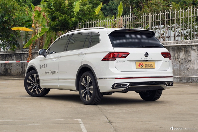 2024款途观L 出众款 330TSI 自动两驱R-Line龙耀版