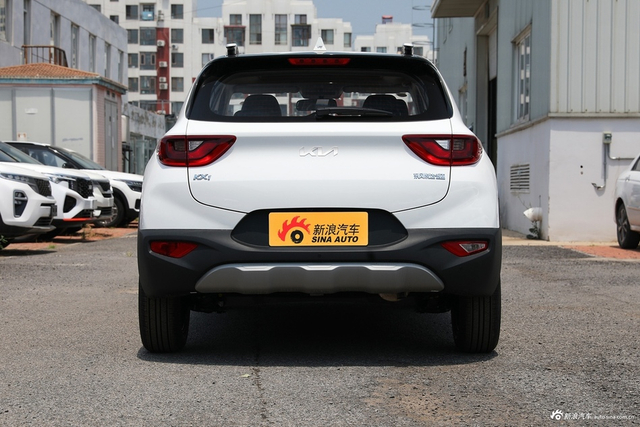 2021款奕跑1.4L CVT天窗款