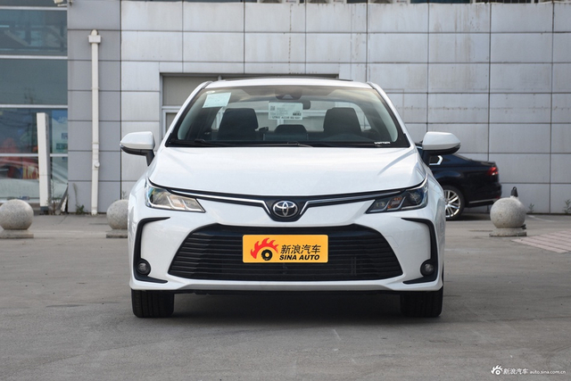 2024款卡罗拉 1.2T 精英版