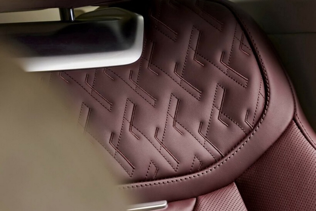 2024款揽胜 SV Carmel Edition