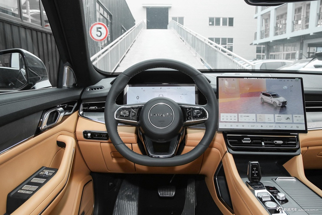 2024款领克09 EM-P 2.0TD HALO 六座