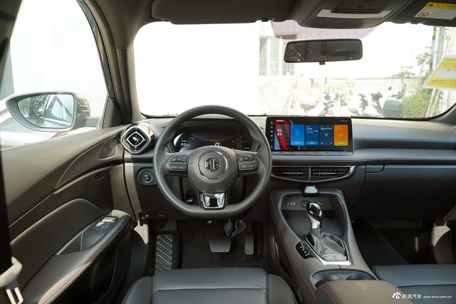 2026款MG5 180DVVT 全球豪华版