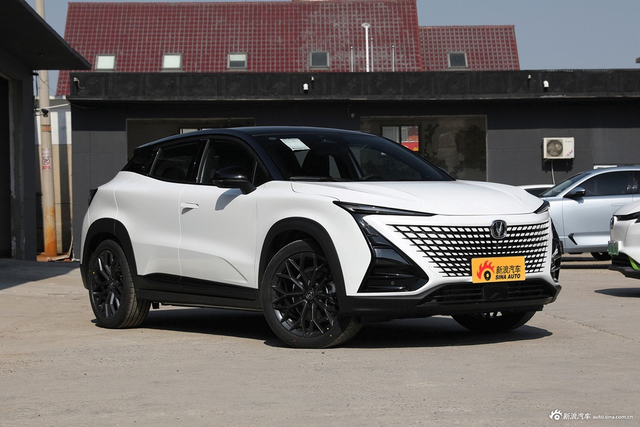 2022款长安UNI-T 2.0T领航型