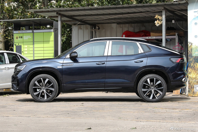 2023款探岳X 330TSI 两驱旗舰智慧版