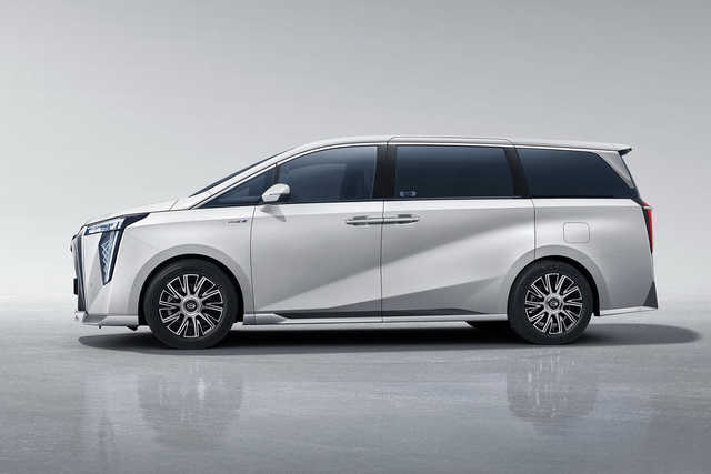 2025款传祺E9 超级快充 宗师 官图