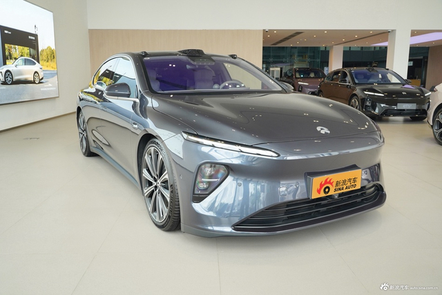 2024款蔚来ET7 100kWh 行政签名版