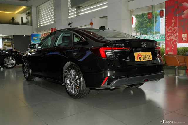 2025款型格 240TURBO CVT科技版