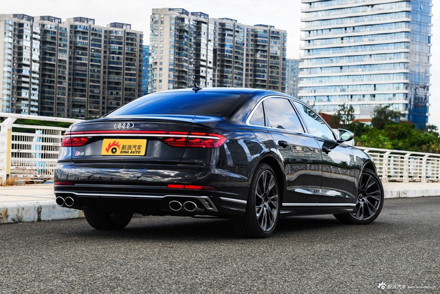 2023款奥迪S8L 4.0TFSI quattro