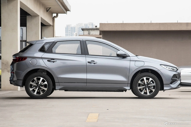 2024款比亚迪e2 荣耀版 豪华型