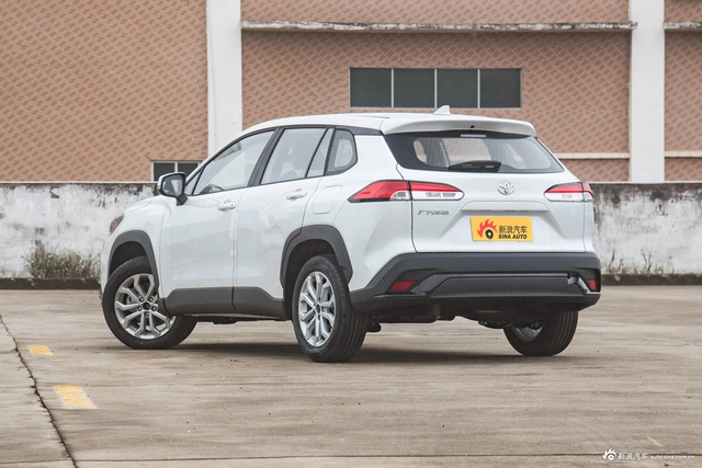 2023款锋兰达 2.0L CVT精英版