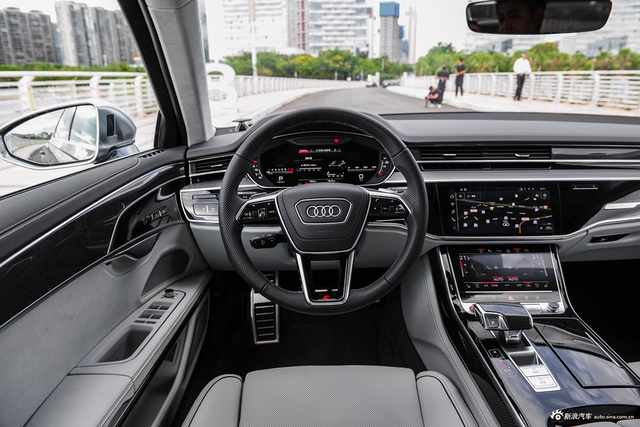 2023款奥迪S8L 4.0TFSI quattro