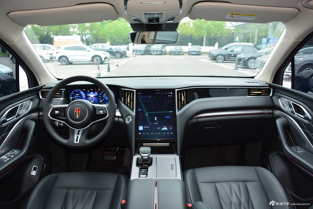 2024款红旗HS7 PHEV 2.0T四驱旗领版 7座